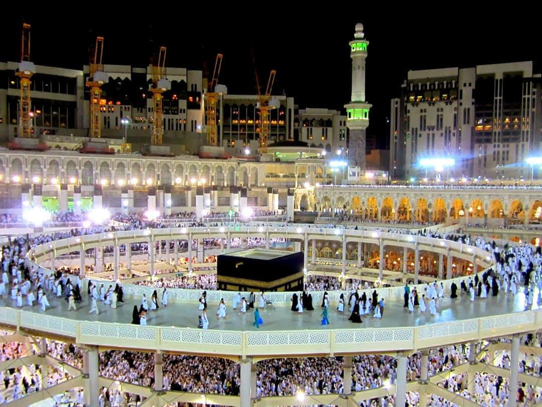 Oracióny Reflexión En La Mezquita Al-haram (la Gran Mezquita) En La Meca
