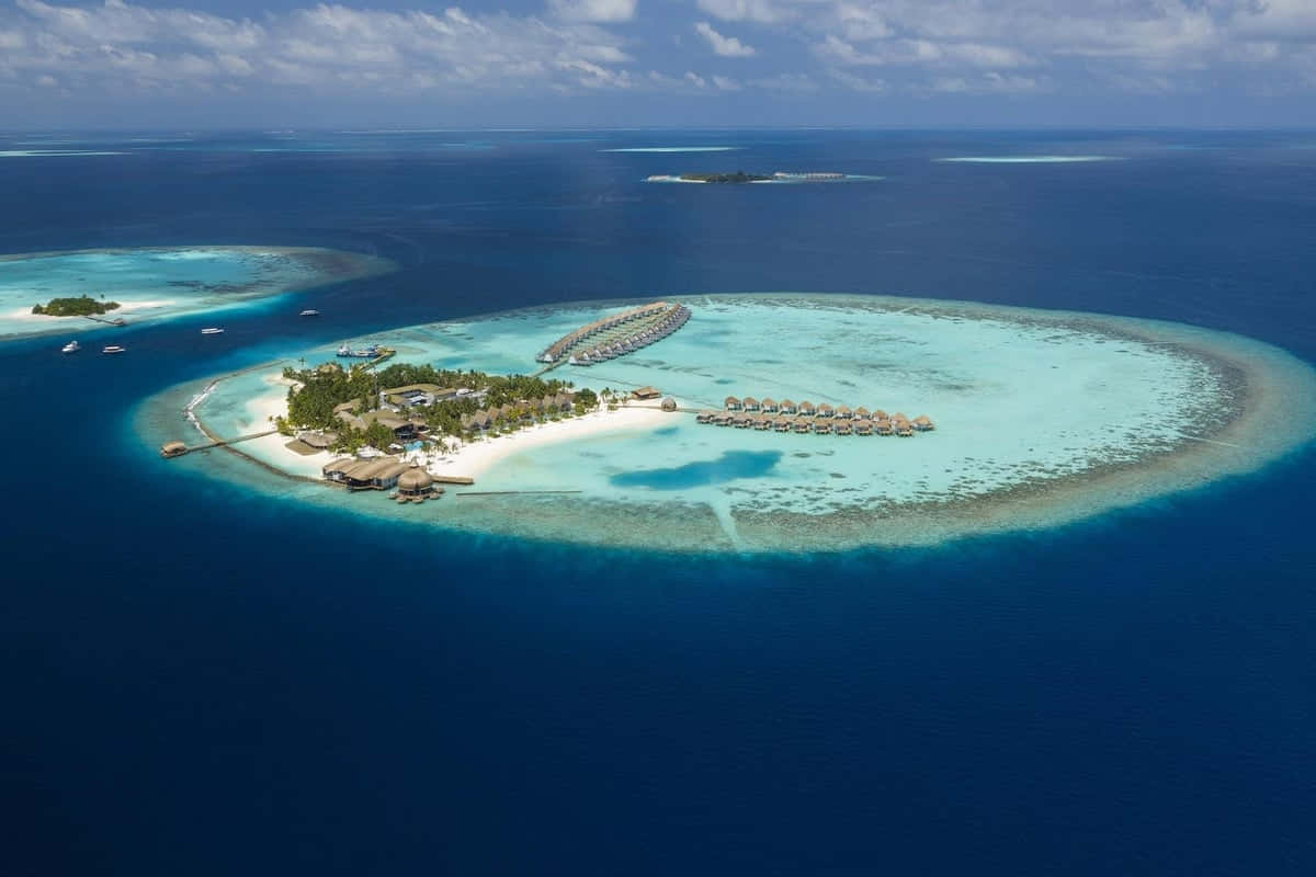 Aqua Serenity - Maldives Island Paradise Wallpaper