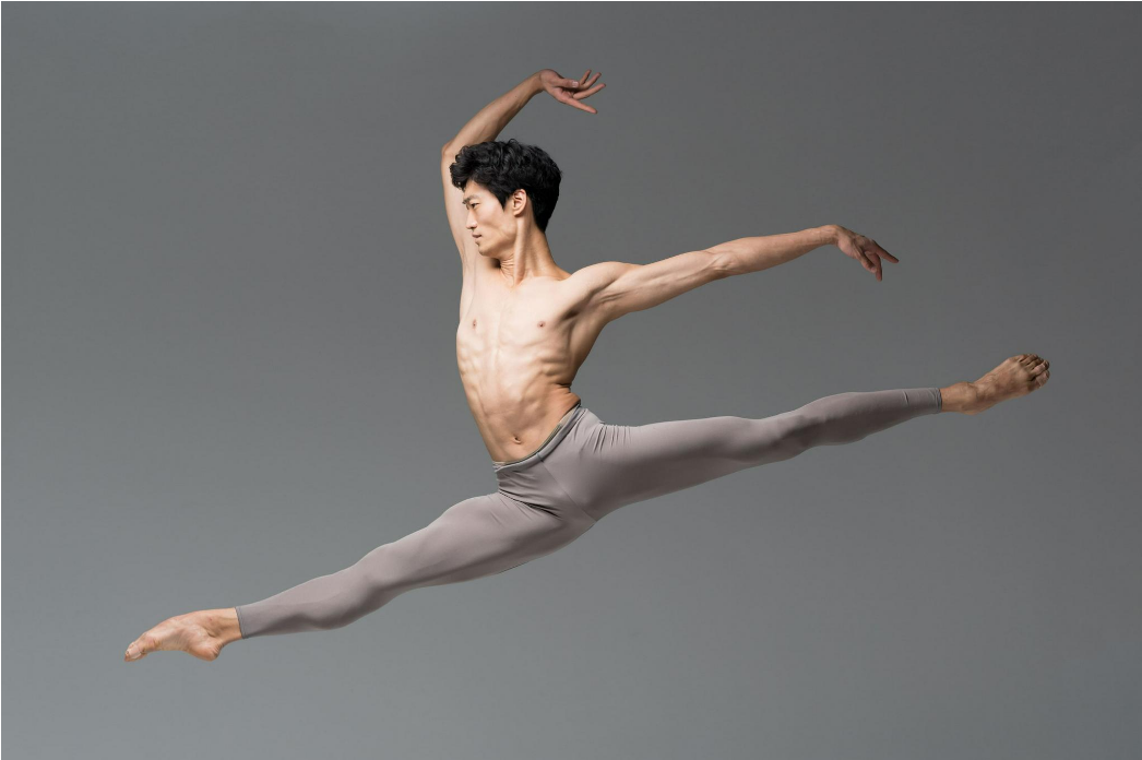 Male Dancer Mid Air Split Jump PNG