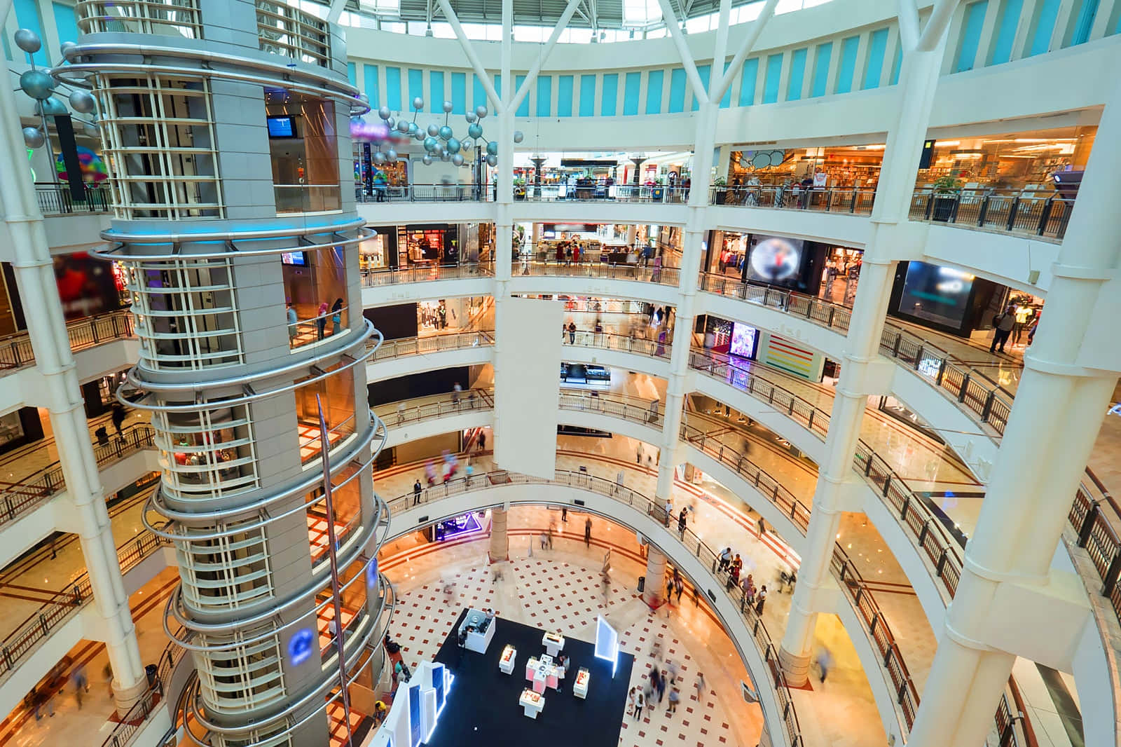 Captivating Shopping Mall Atrium