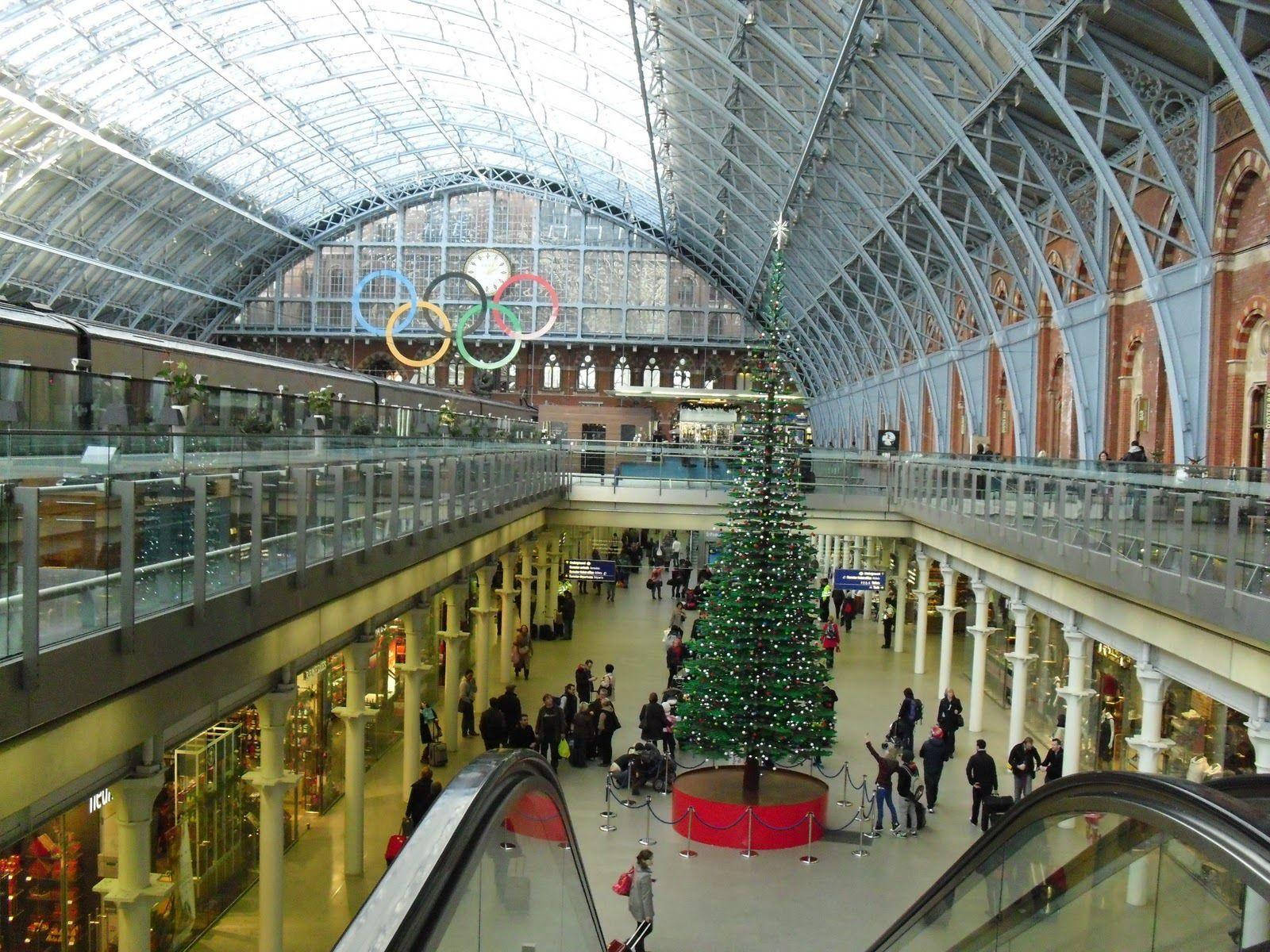 Designet af Mall St Pancras International afspejler det smukke og historiske station Wallpaper