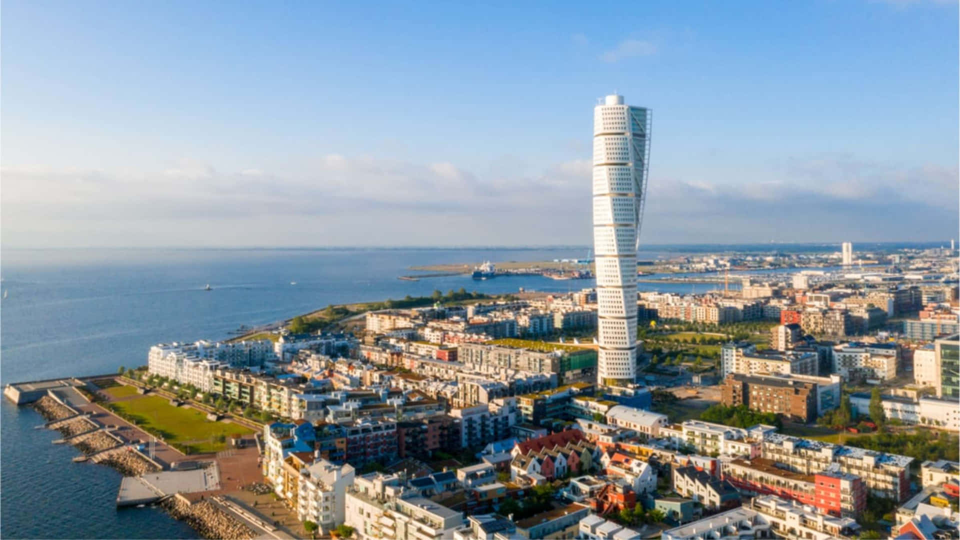 Malmo Sweden Skyline Turning Torso Wallpaper