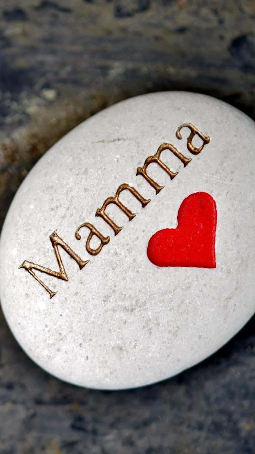 Mamma Love Engraved Stone Wallpaper