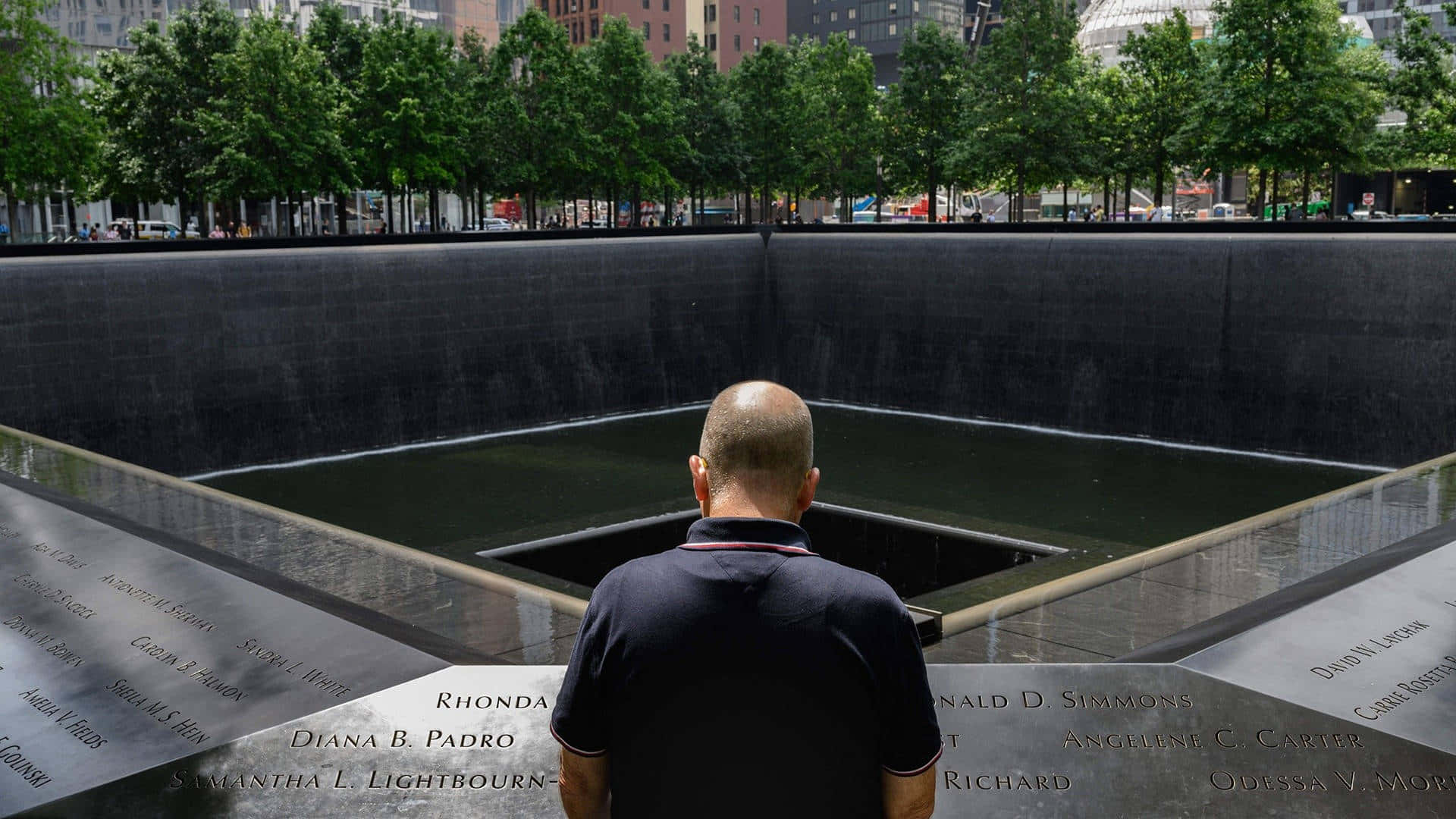 Man Looking At Ground Zero Wallpaper