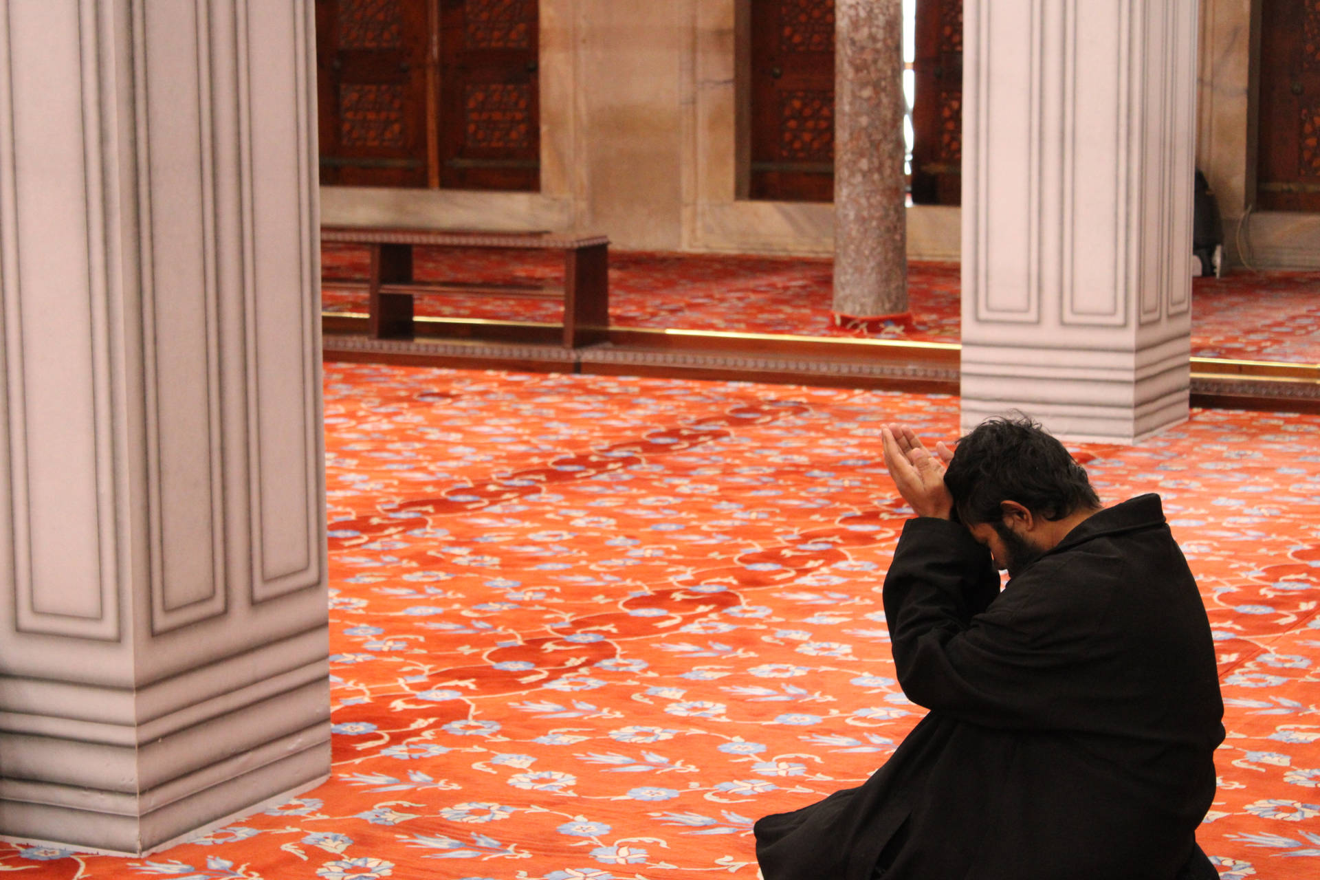 Man Praying To Allah