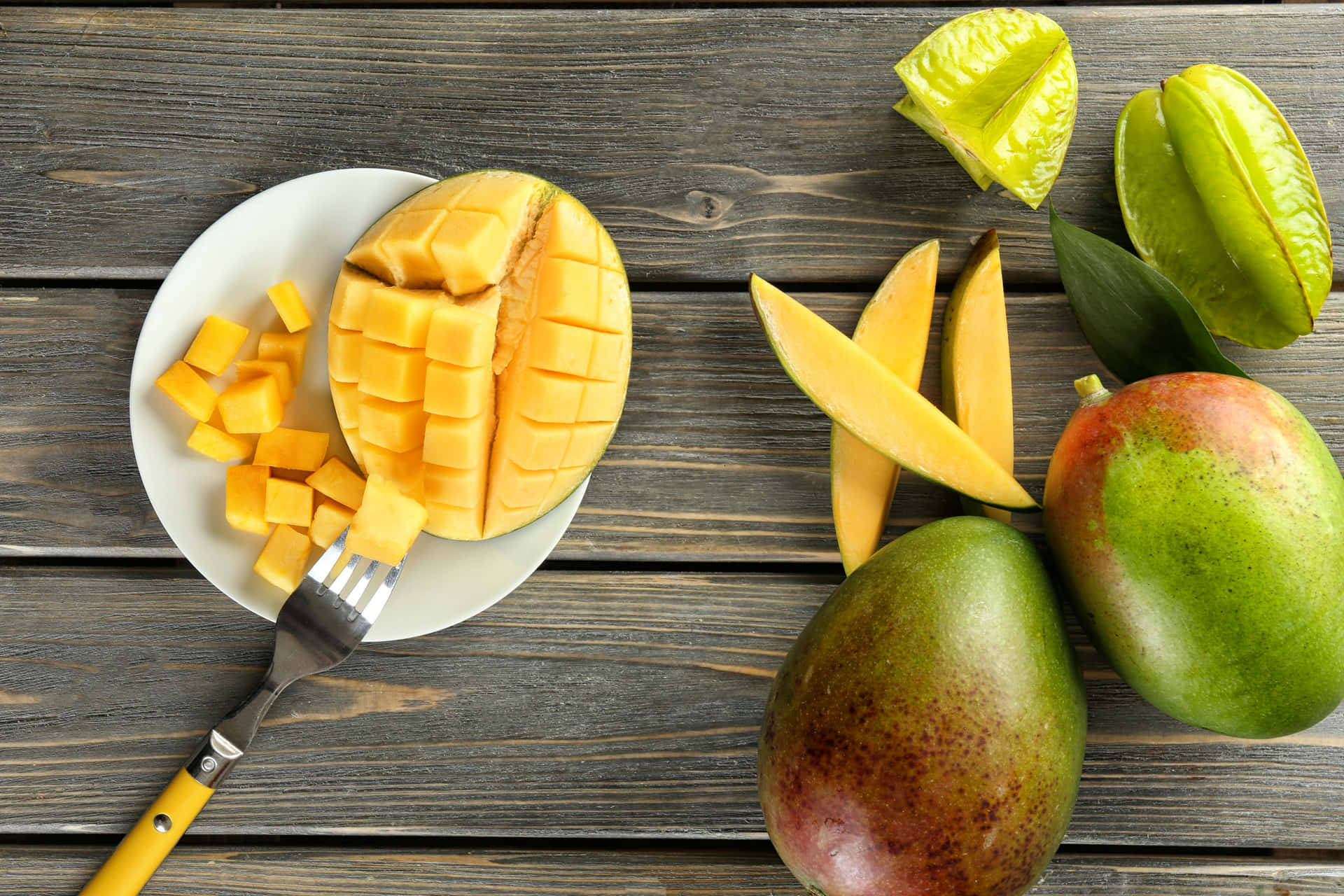 Enjoy a Healthy Snack with Mango