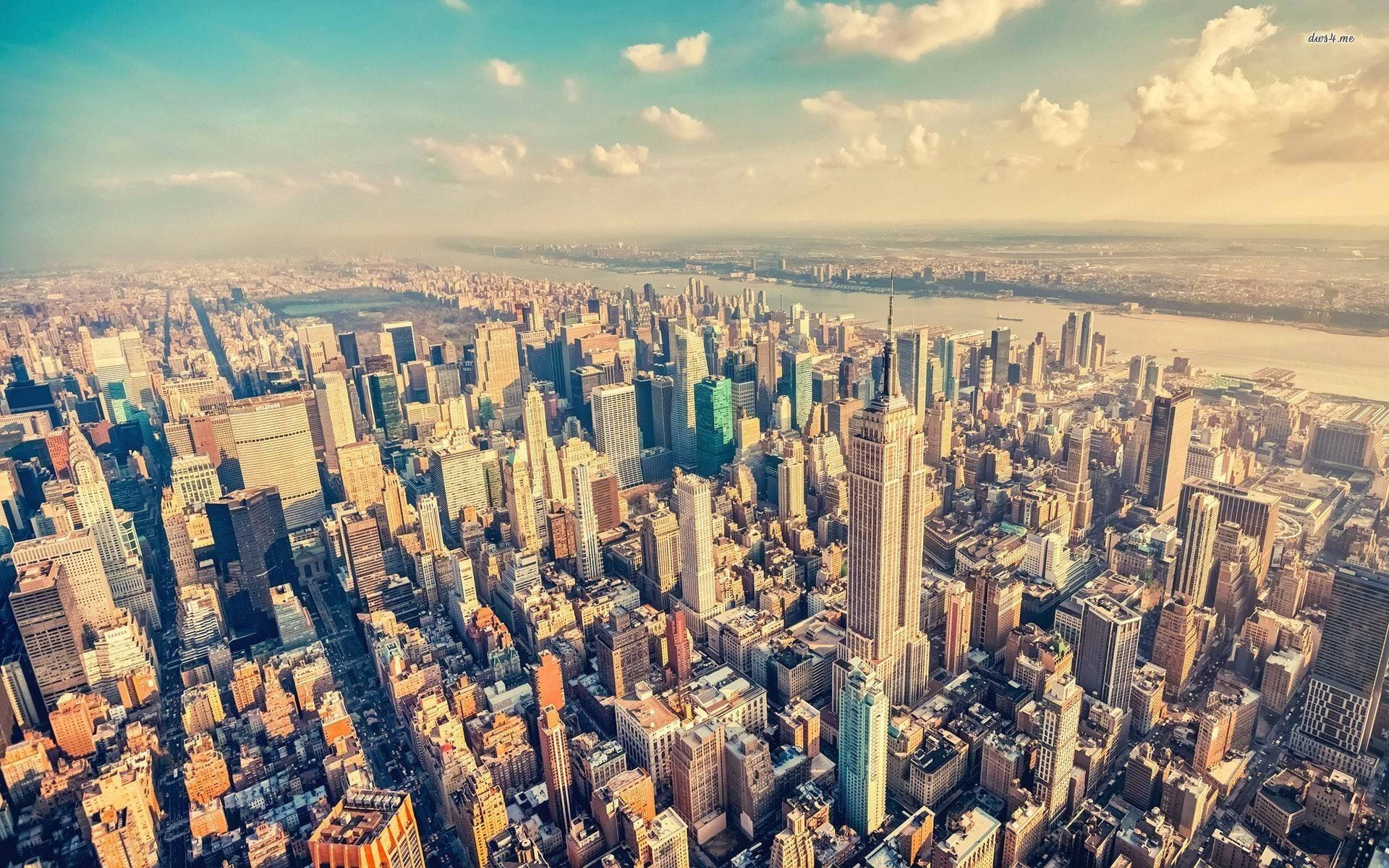 Manhattan Rapid Urbanization Wallpaper