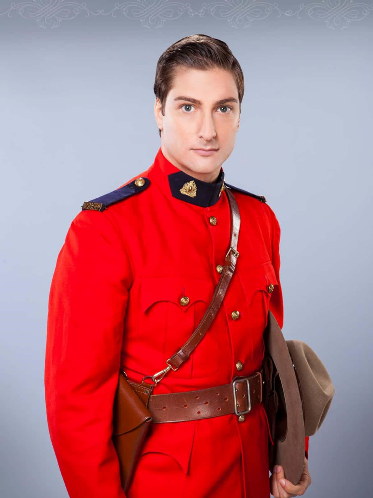 Portrait D'un Homme En Uniforme Rouge Fond d'écran