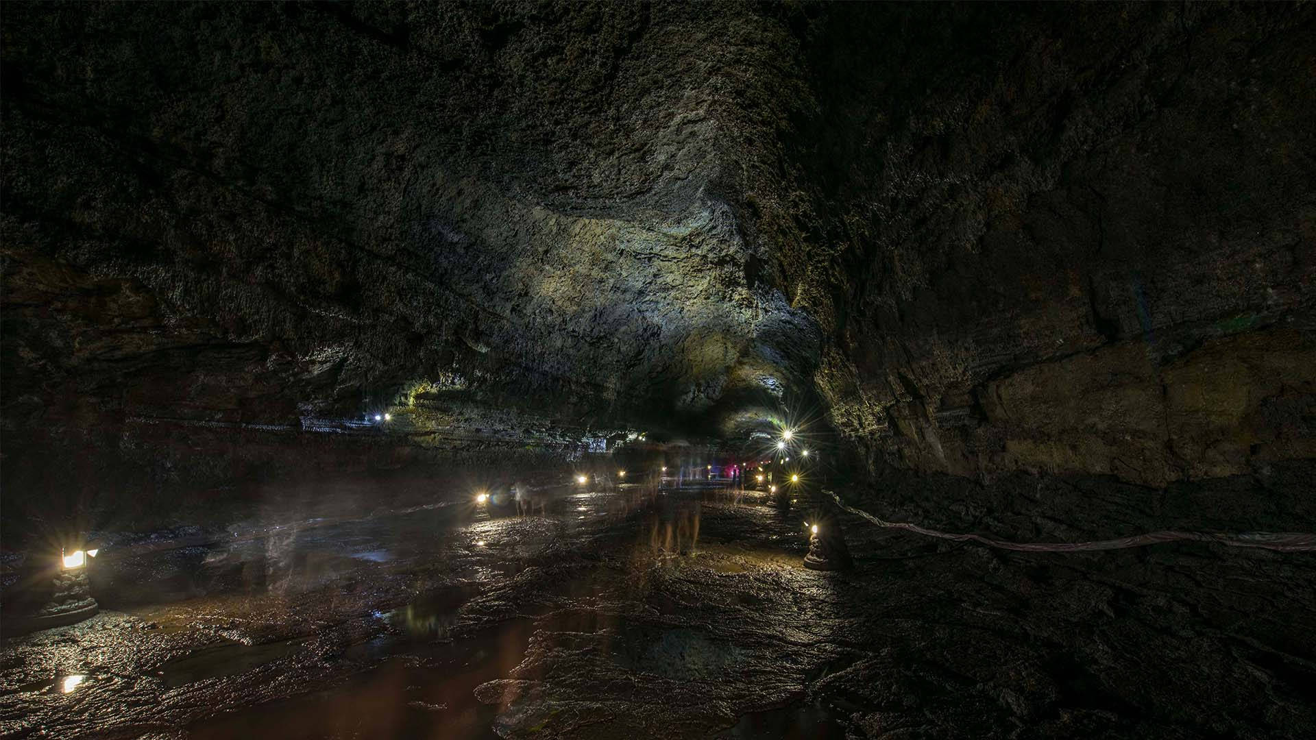 Manjanggulhöhle Jeju Island Wallpaper