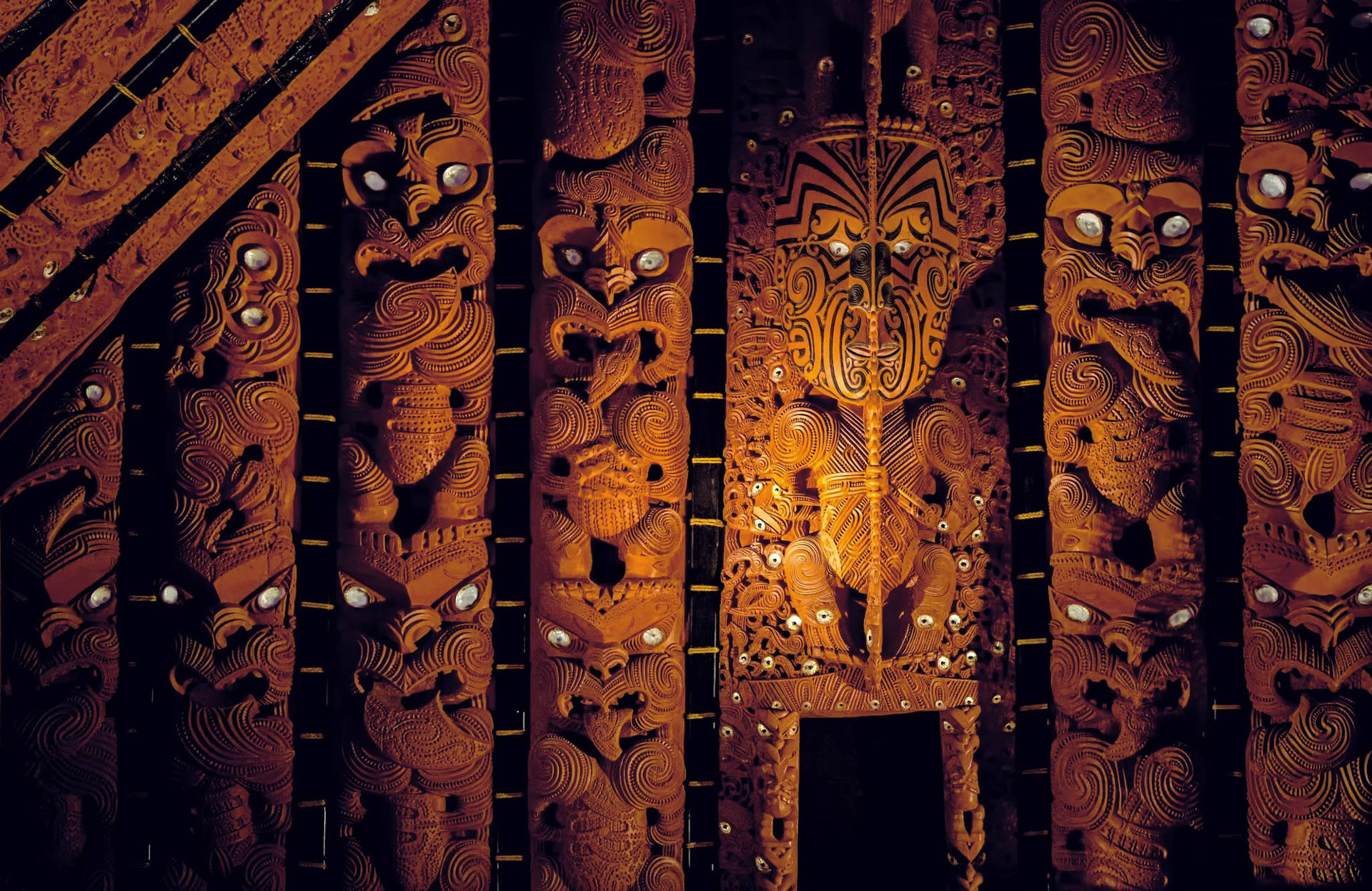 Maori Carvings New Zealand Wallpaper