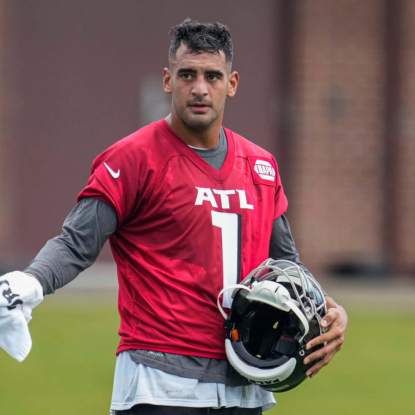 Download Marcus Mariota Atlanta Falcons Practice Wallpaper | Wallpapers.com