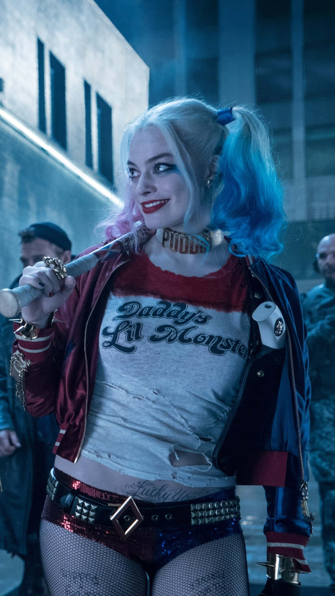 Margotrobbie Som Den Ikoniska Harley Quinn Wallpaper