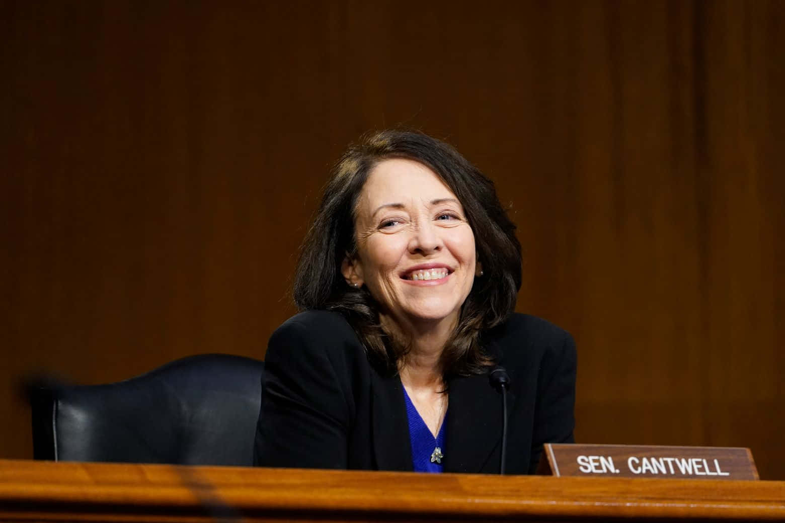 Maria Cantwell Looks Happy Wallpaper