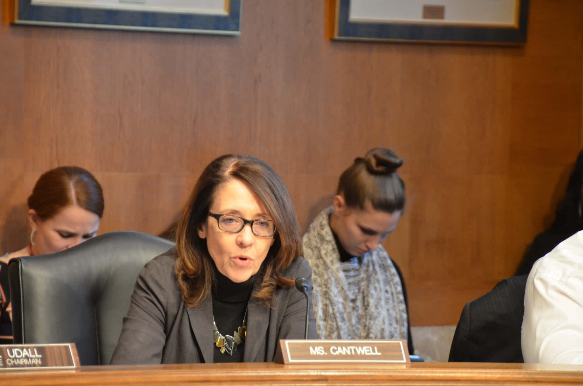 Maria Cantwell takes part in a Senate Committee Meeting Wallpaper