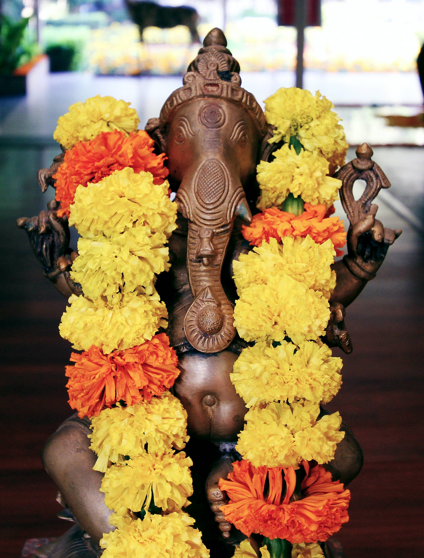 Marigold Necklace Ganesh Mobile
