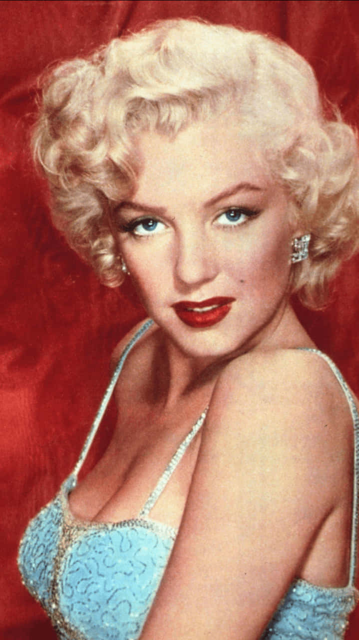 "Live life like you're Marilyn Monroe with this iconic iPhone" Wallpaper
