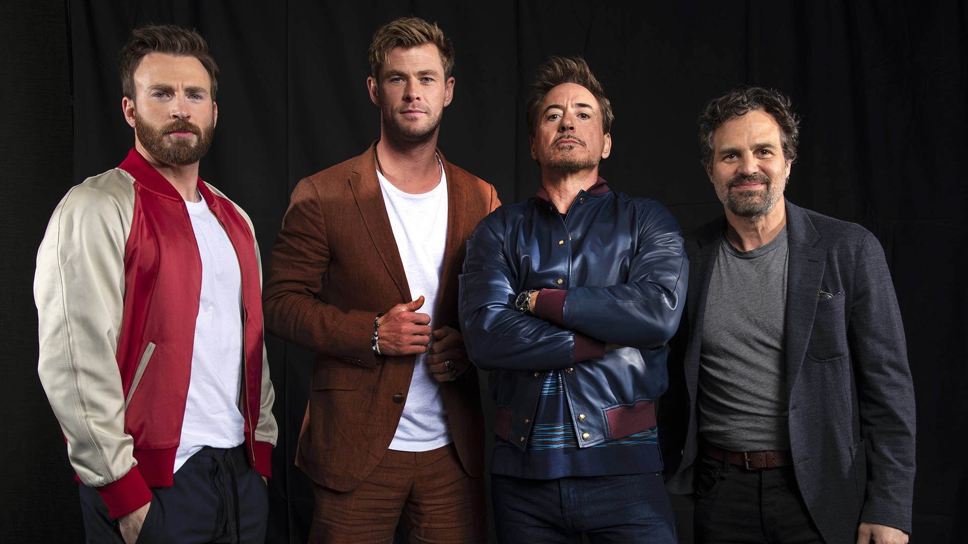 Mark Ruffalo og Avengers Cast Overraskelse Veteraner Wallpaper