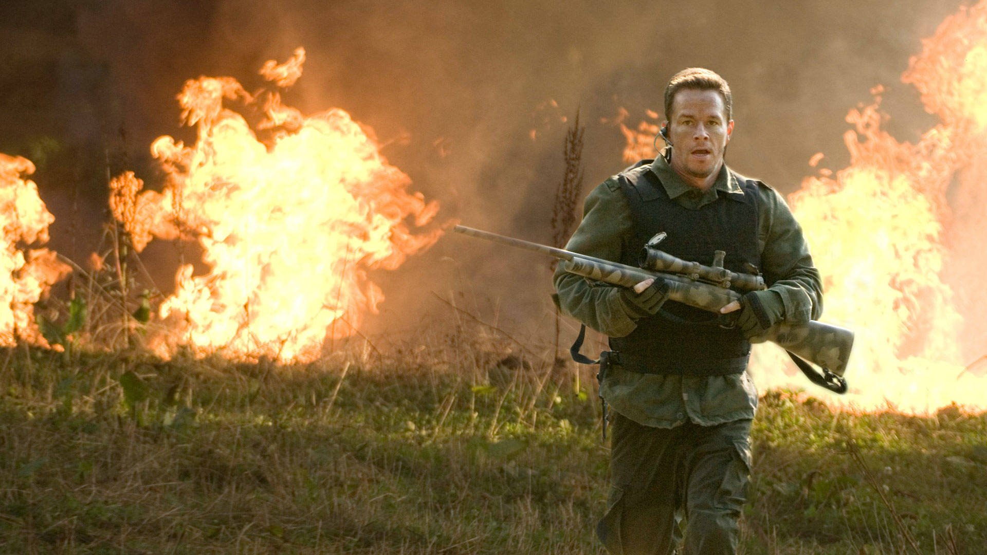 Mark Wahlberg Military Movie Wallpaper