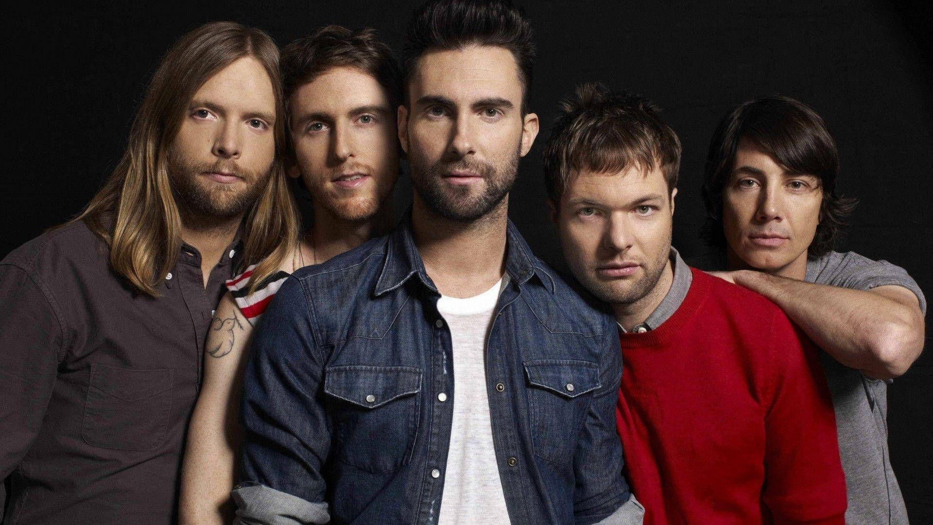 Maroon 5 Group Photo Black Background Wallpaper
