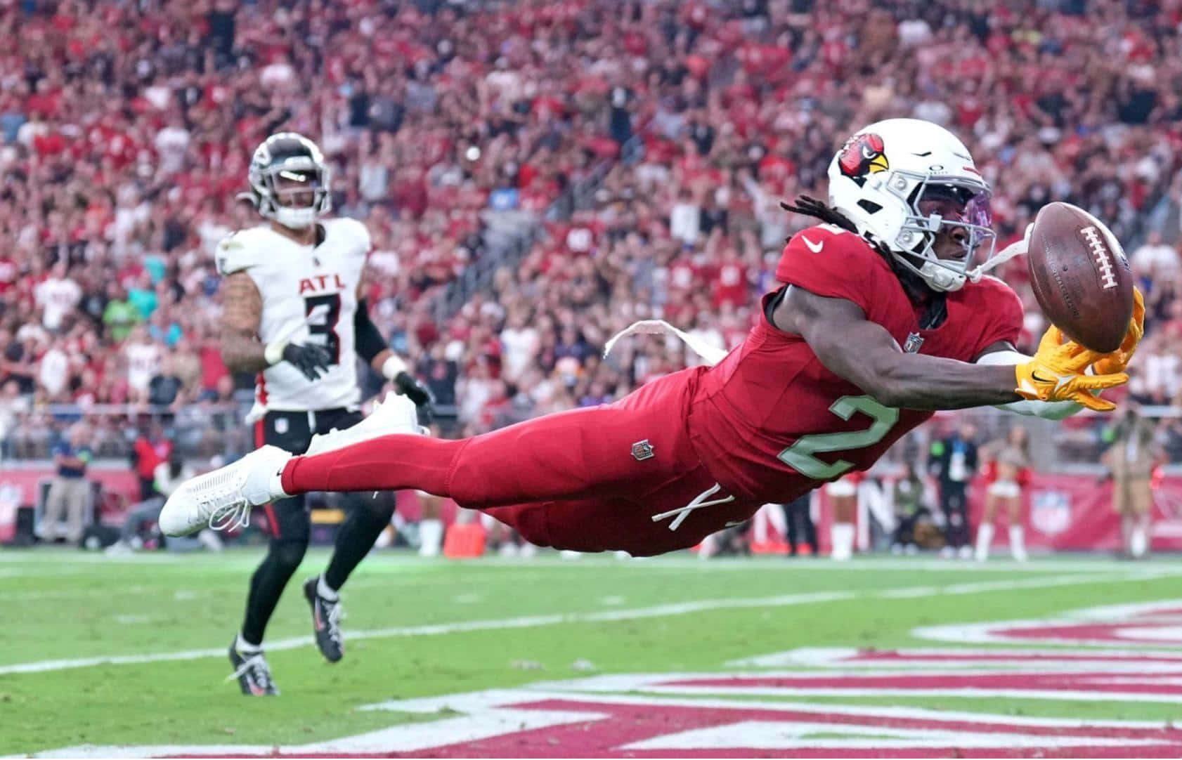 Marquise Brown Diving Catch Cardinals Wallpaper