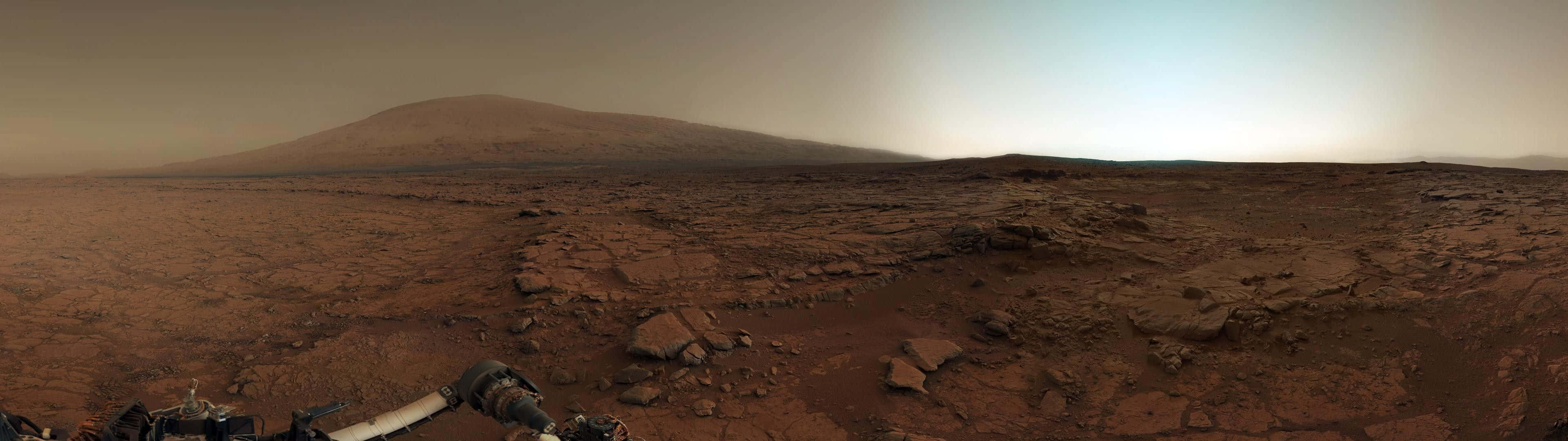 Stunning Panoramic View of Mars Landscape Wallpaper
