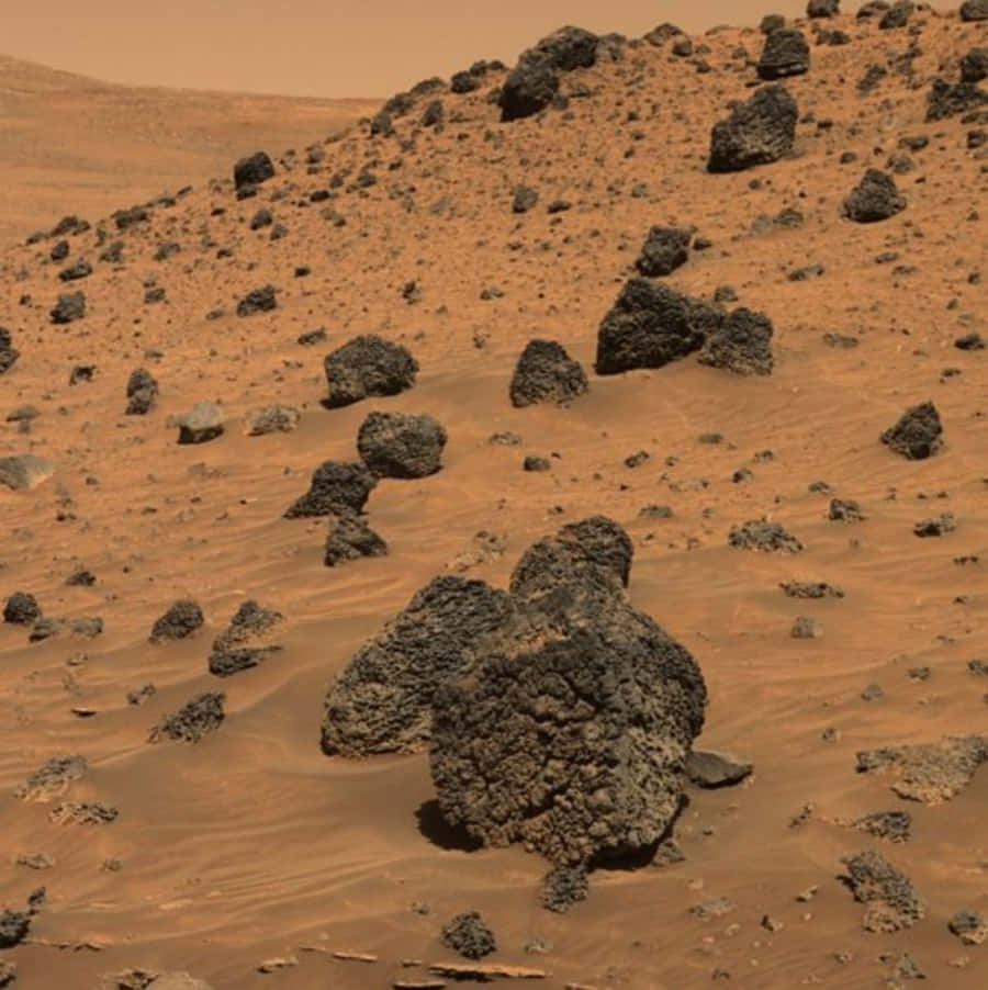 Denröda Planeten - En Närbild Av Mars Yta.