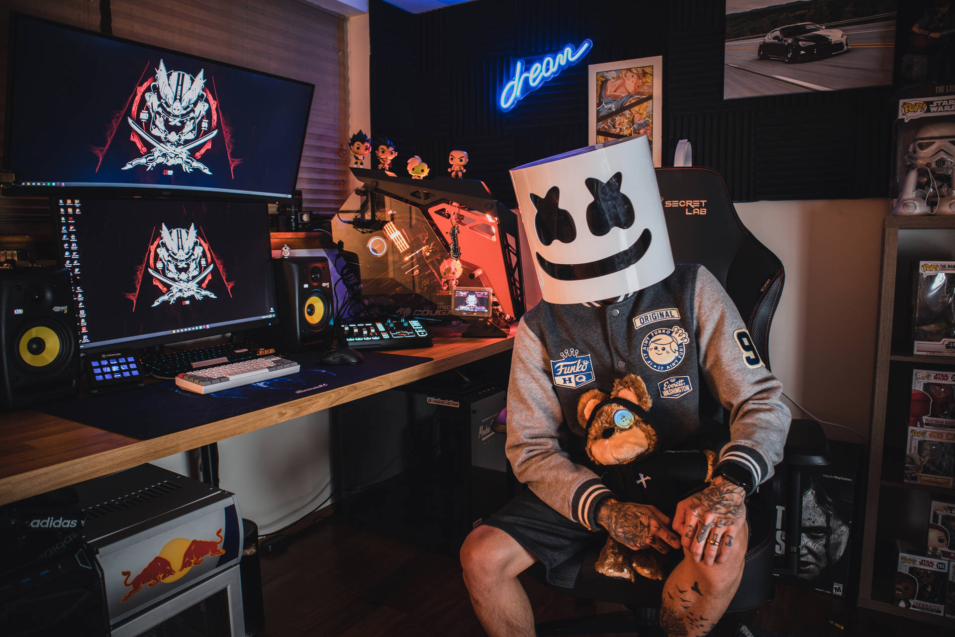 Marshmello Gamer With Pc Picture