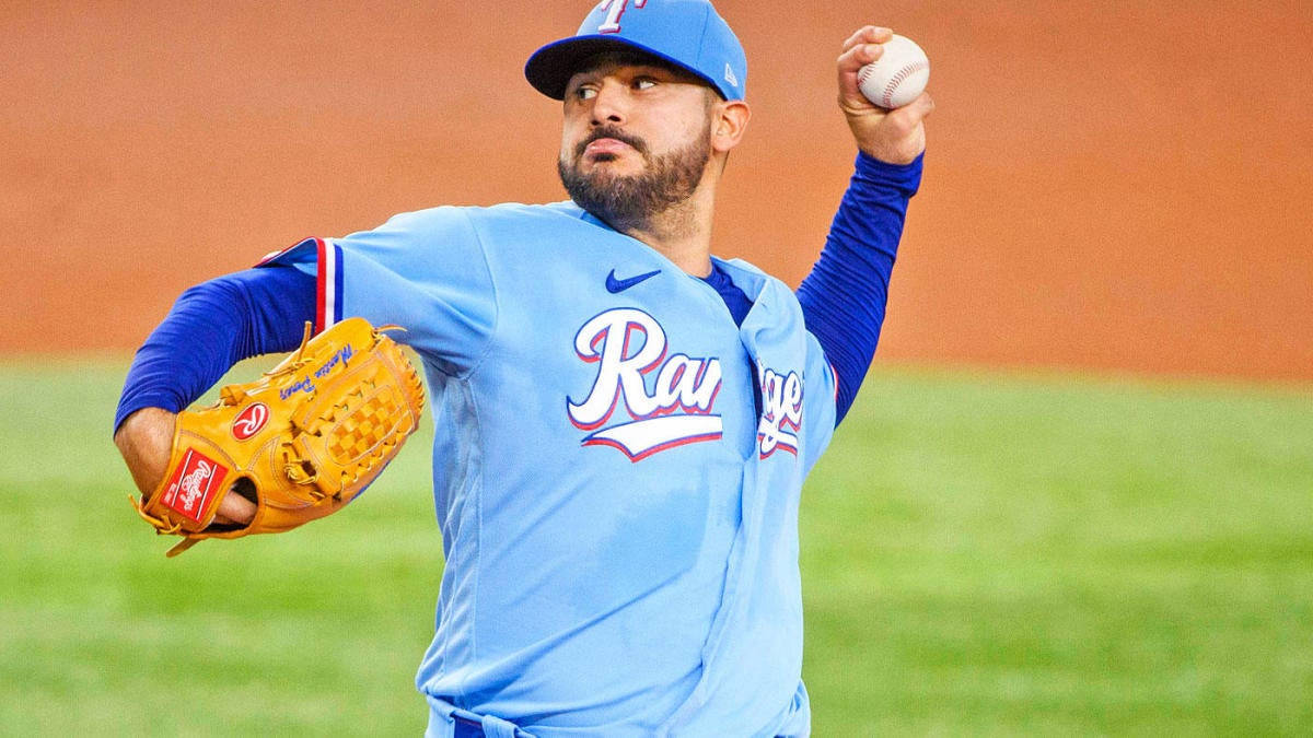 Martin Perez In Professional Baseball Action Wallpaper