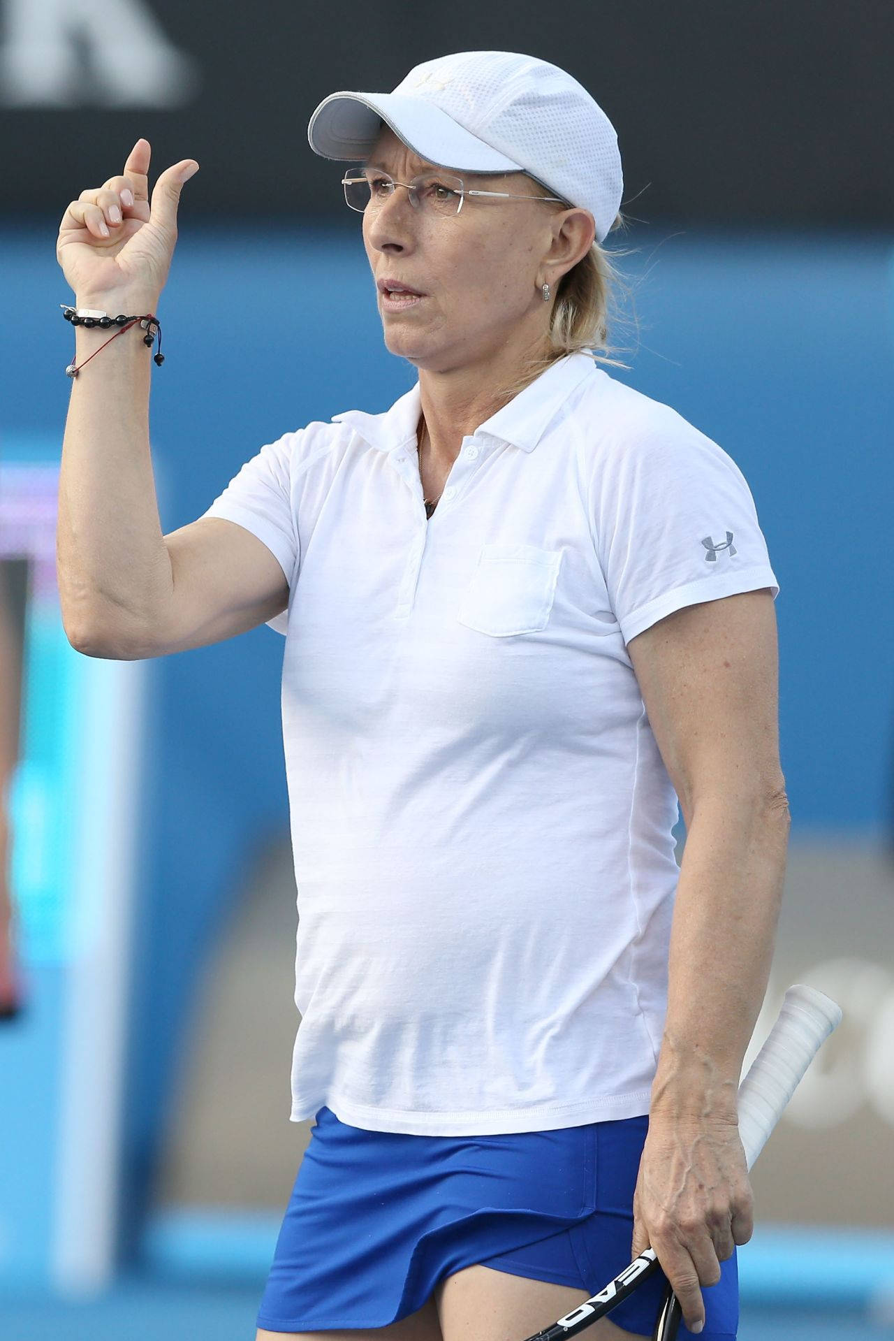Martina Navratilova passionately gesturing during a game Wallpaper