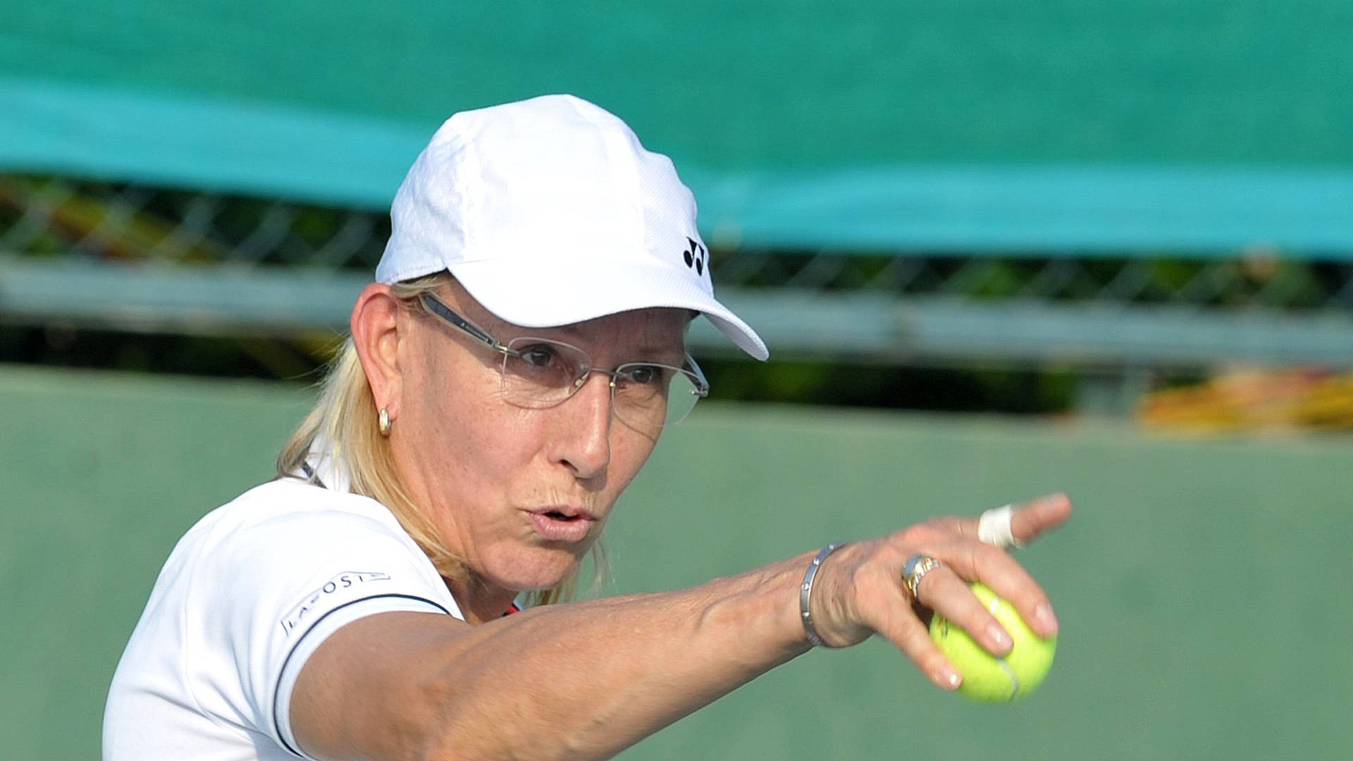 Martinanavratilova - Una Leggenda Del Tennis In Azione. Sfondo
