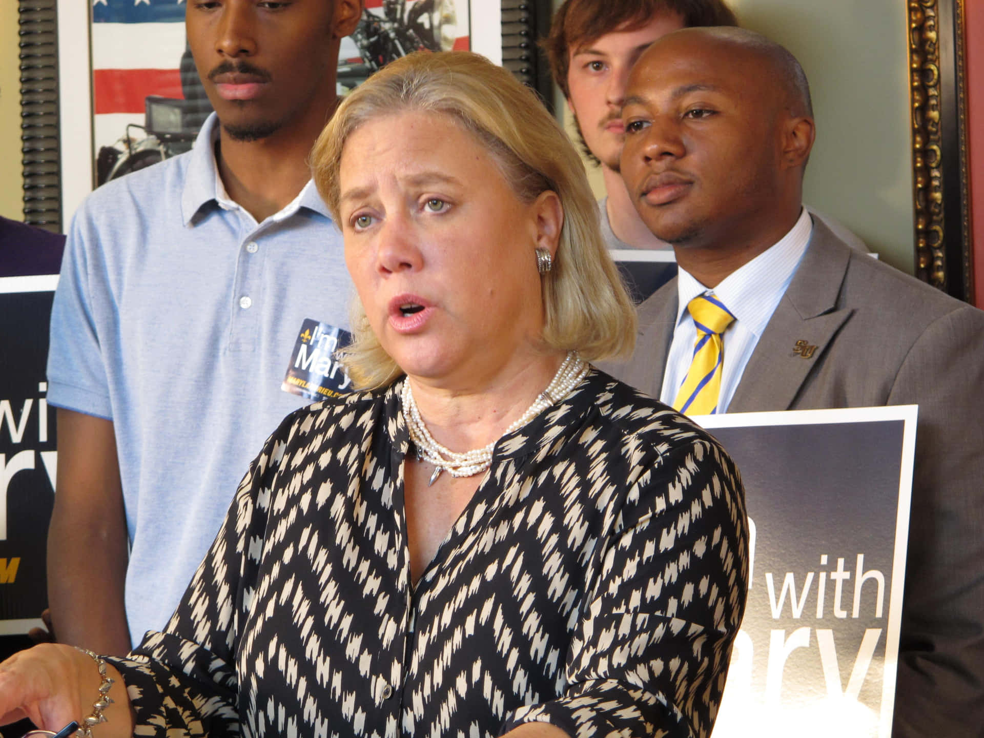 Mary Landrieu Delivering A Passionate Speech Wallpaper