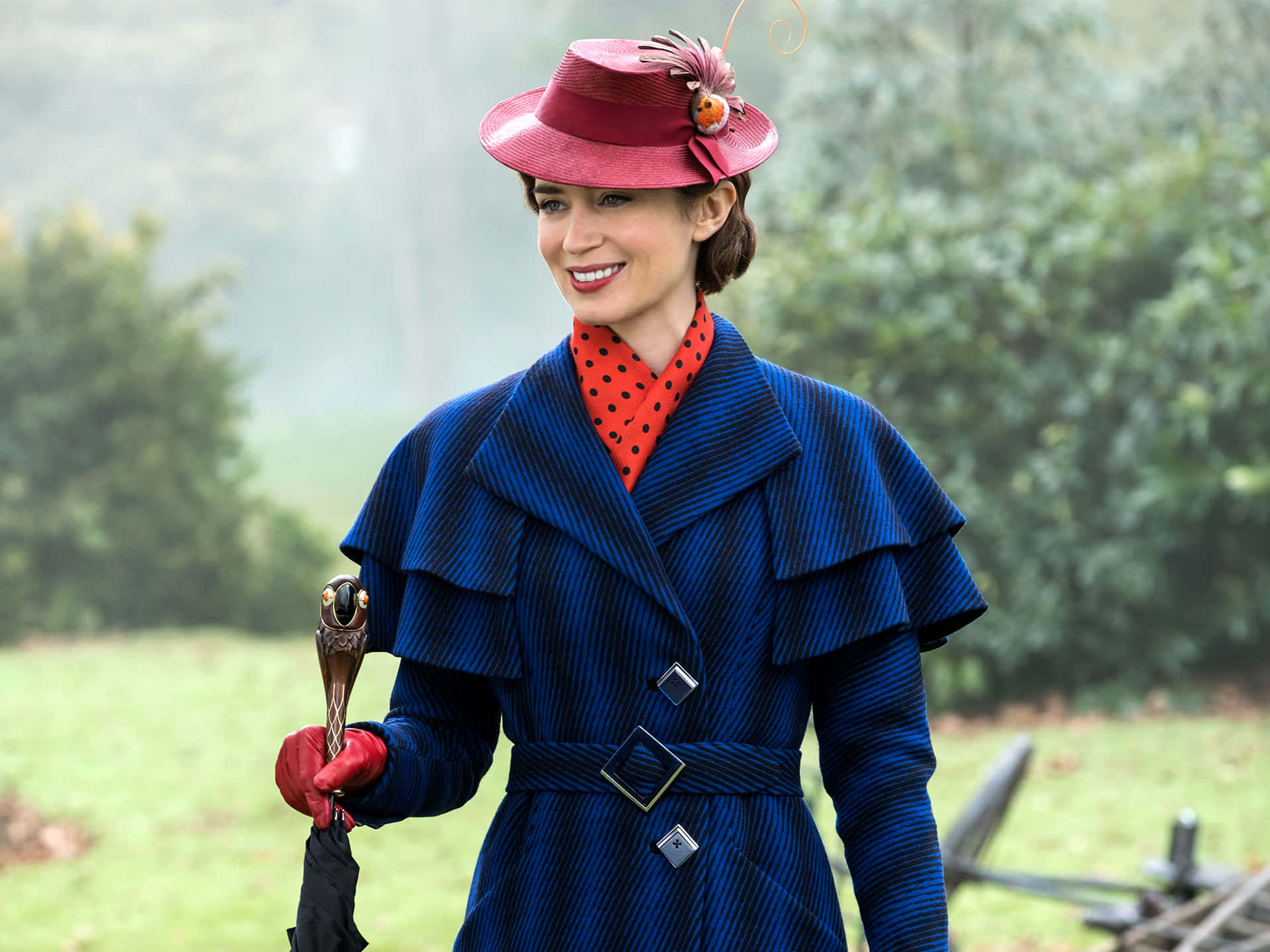 Mary Poppins Returns Elegant Costume Wallpaper