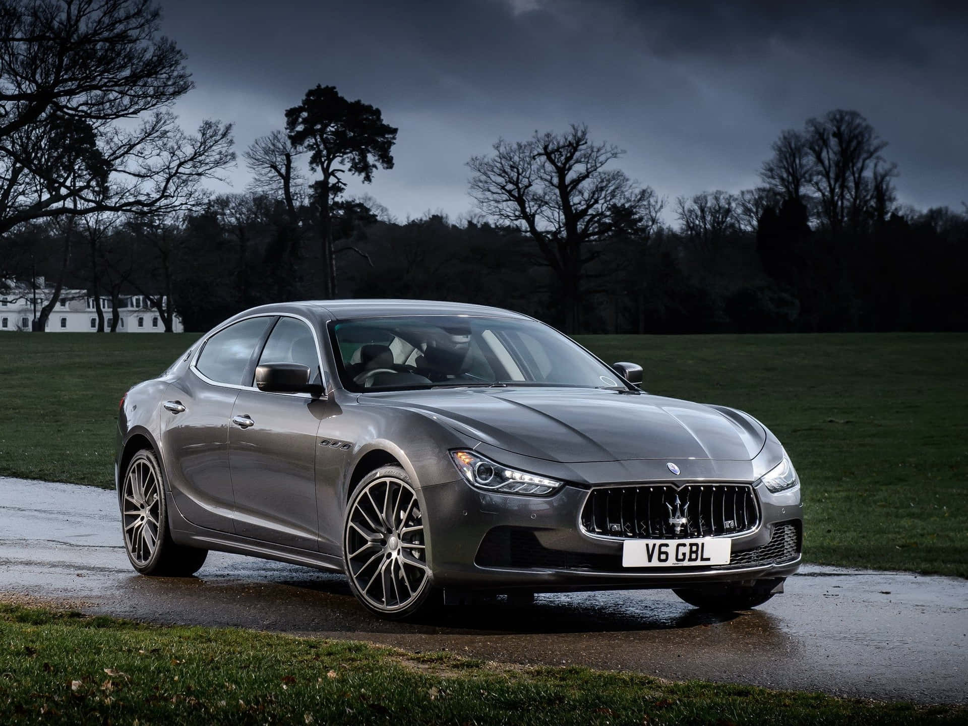 Maserati Ghibli - The Epitome of Luxury and Performance Wallpaper