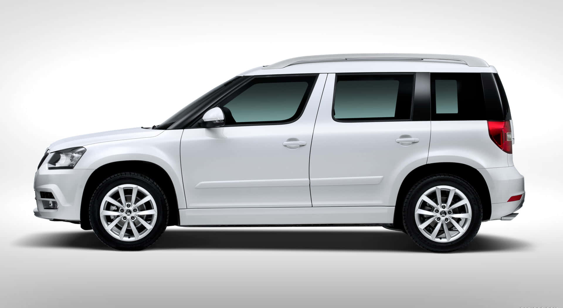 Master Of All Terrains - Skoda Yeti Wallpaper