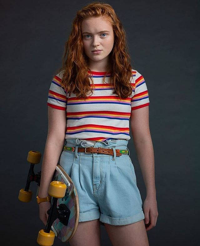 Download Max From Stranger Things Carrying Skateboard Wallpaper ...