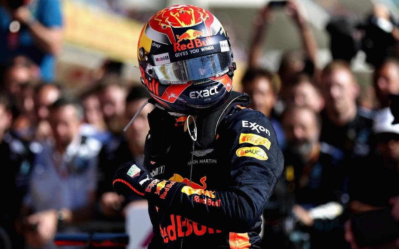 Max Verstappen Malaysian Grand Prix Wallpaper