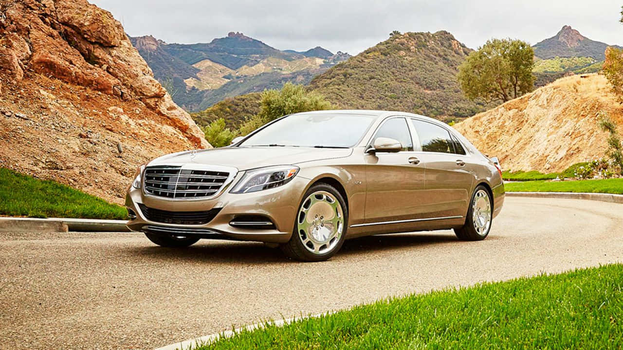 Maybach S600 Luxe Sedan Buiten Achtergrond