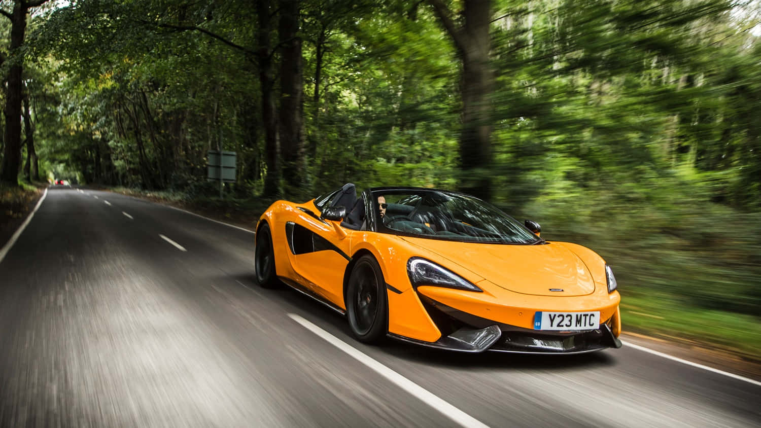 Mclaren 570s - Nopeuden Ja Tyylin Ruumiillistuma Taustakuva