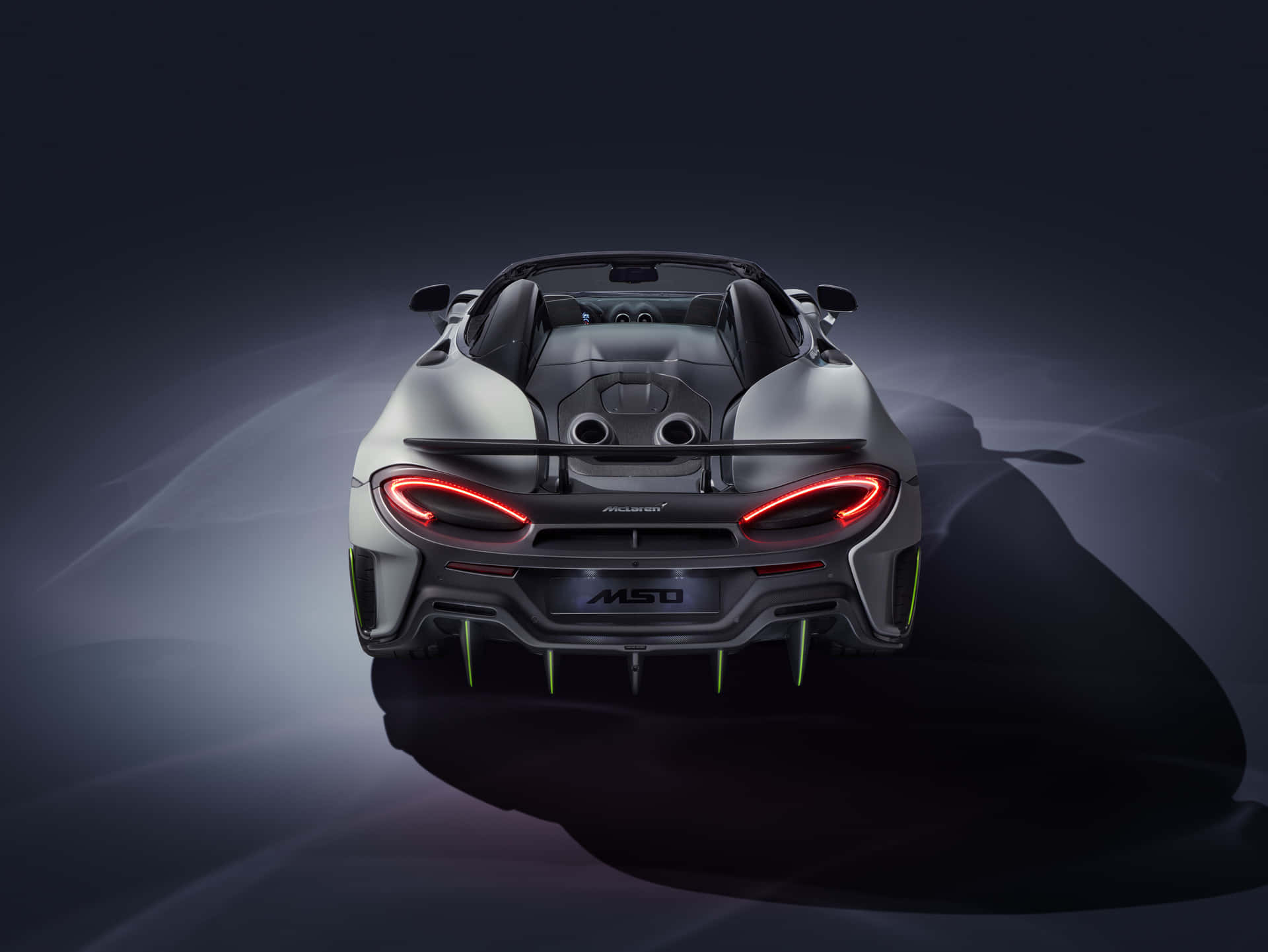 Stunning McLaren 600LT in action Wallpaper