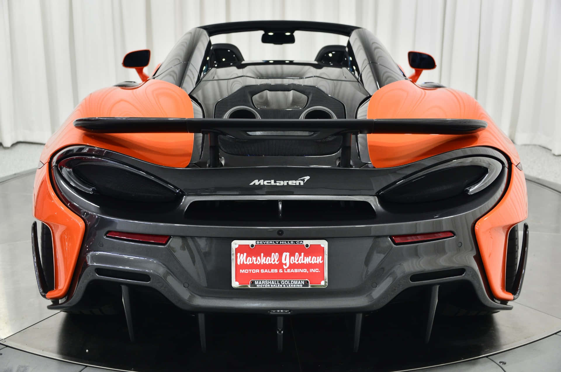 Sleek McLaren 600LT Spider in action Wallpaper