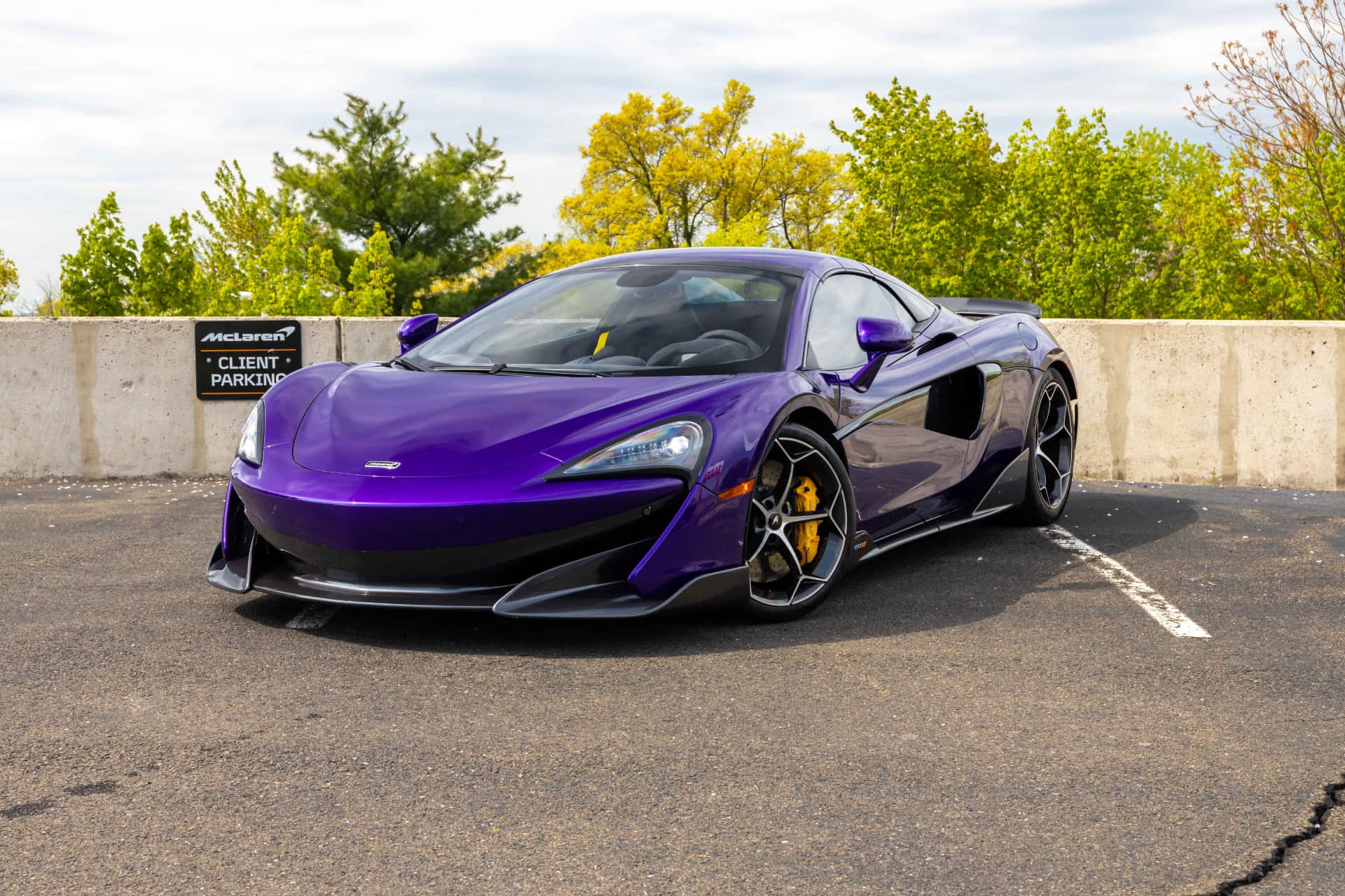 McLaren 600LT Spider - Discover the Ultimate Open-Top Supercar Wallpaper