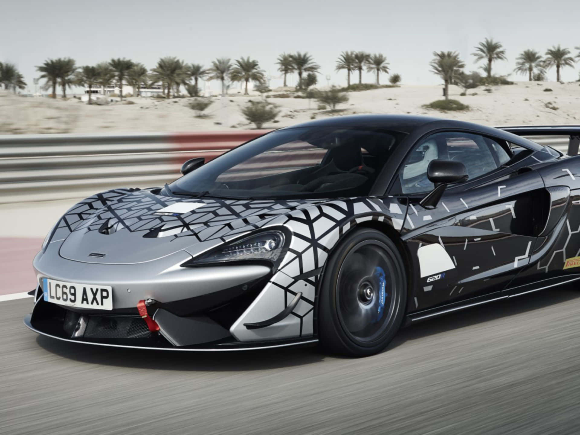 McLaren 620R – The Ultimate Road-Legal Race Car Wallpaper