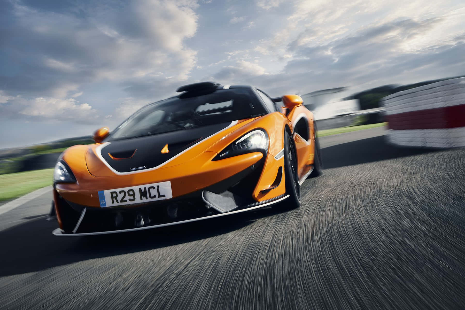 MCLAREN 620r