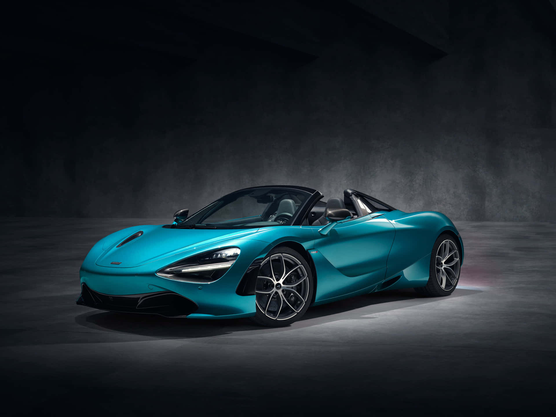 Speed and Style Meets the McLaren 720s