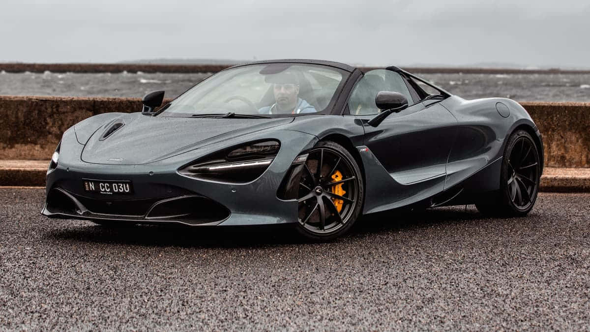 Mclaren 720s Spider - A Marvel Of Automotive Engineering Wallpaper