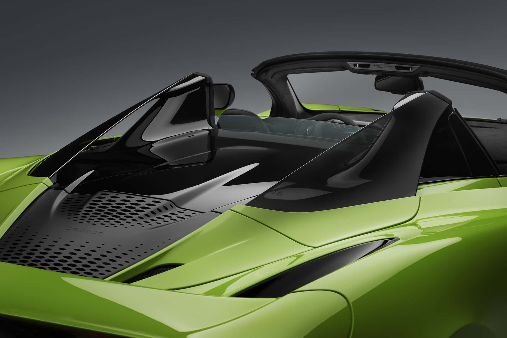 Fantastiske Mclaren 765lt I Aksjon Bakgrunnsbildet