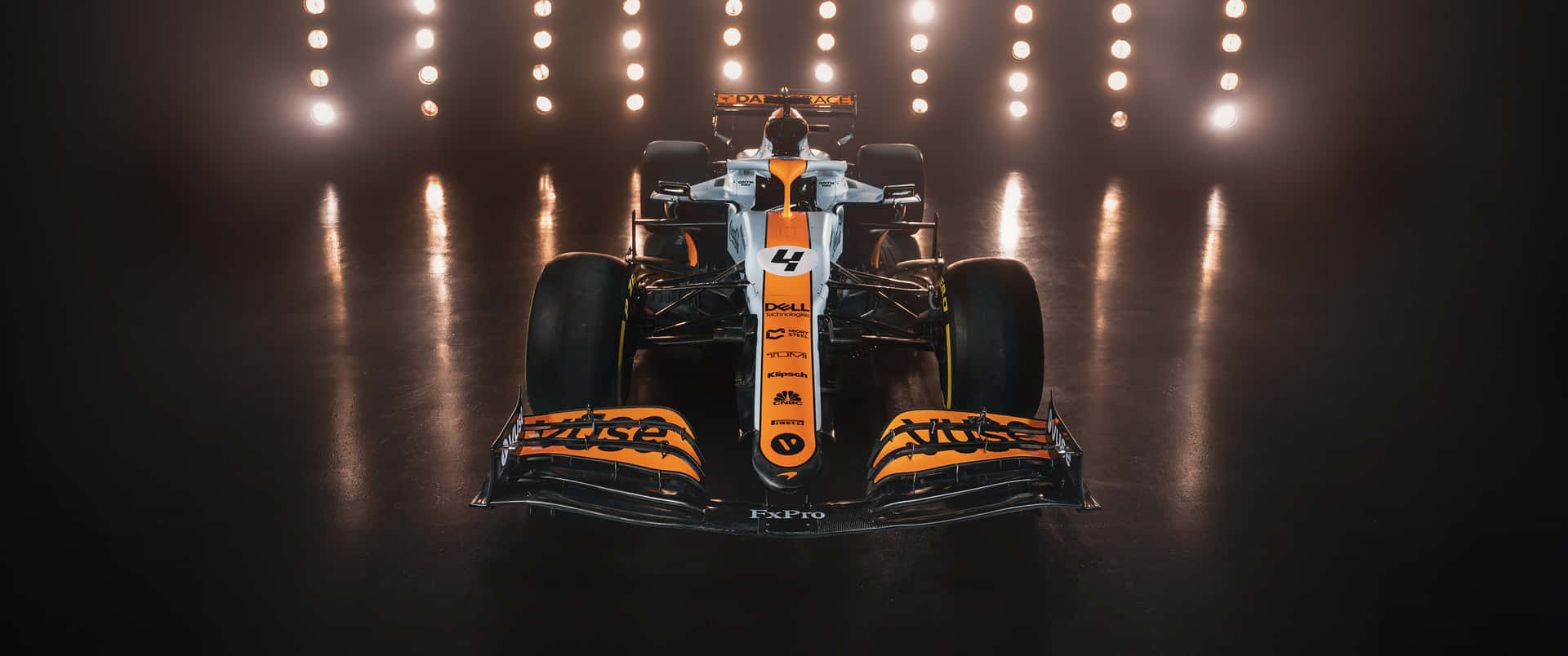 "No Limits: Drive with the Podium-winning Mclaren Formula 1 Team" Wallpaper