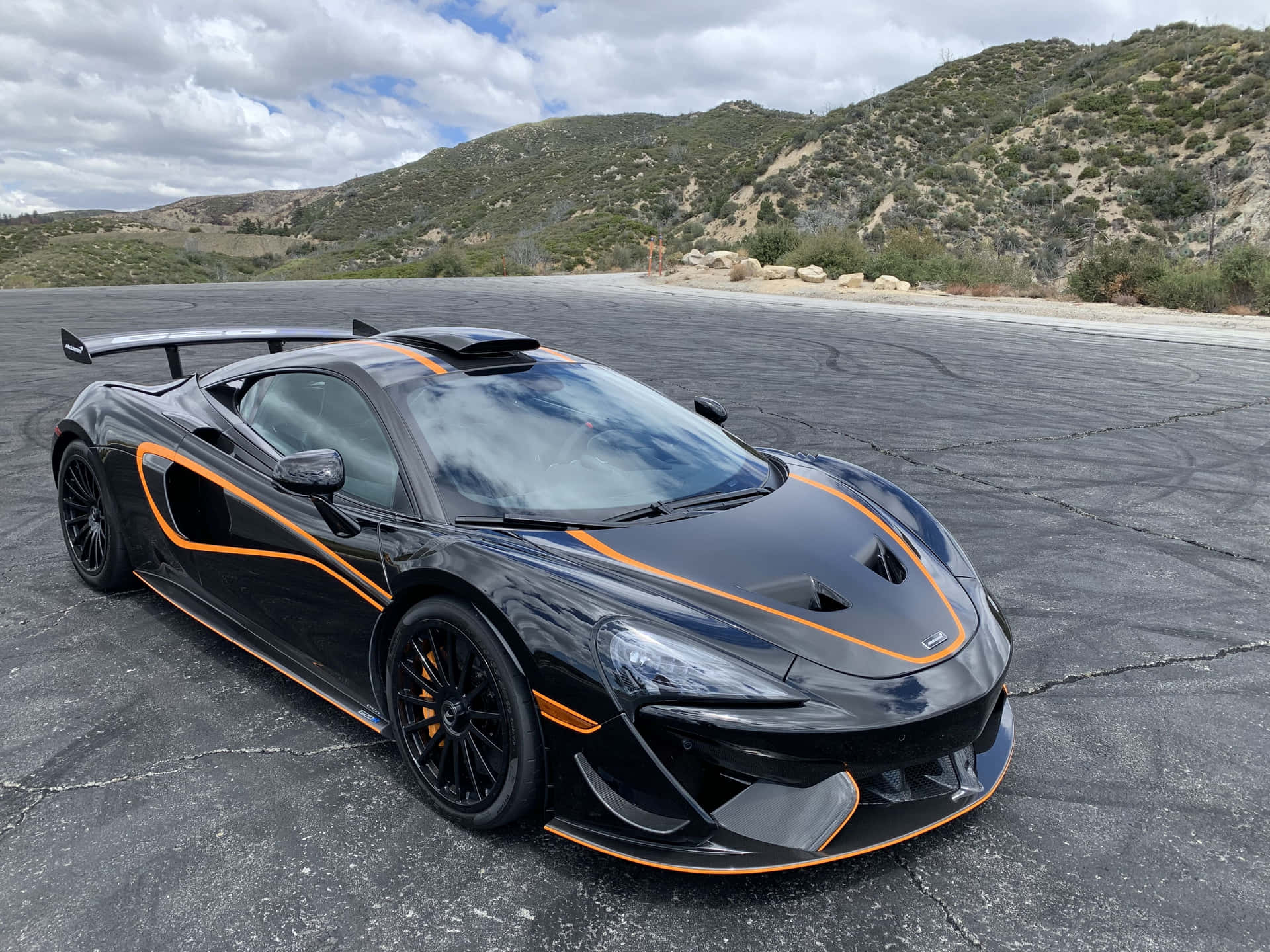 Experience the Speed in a Mclaren