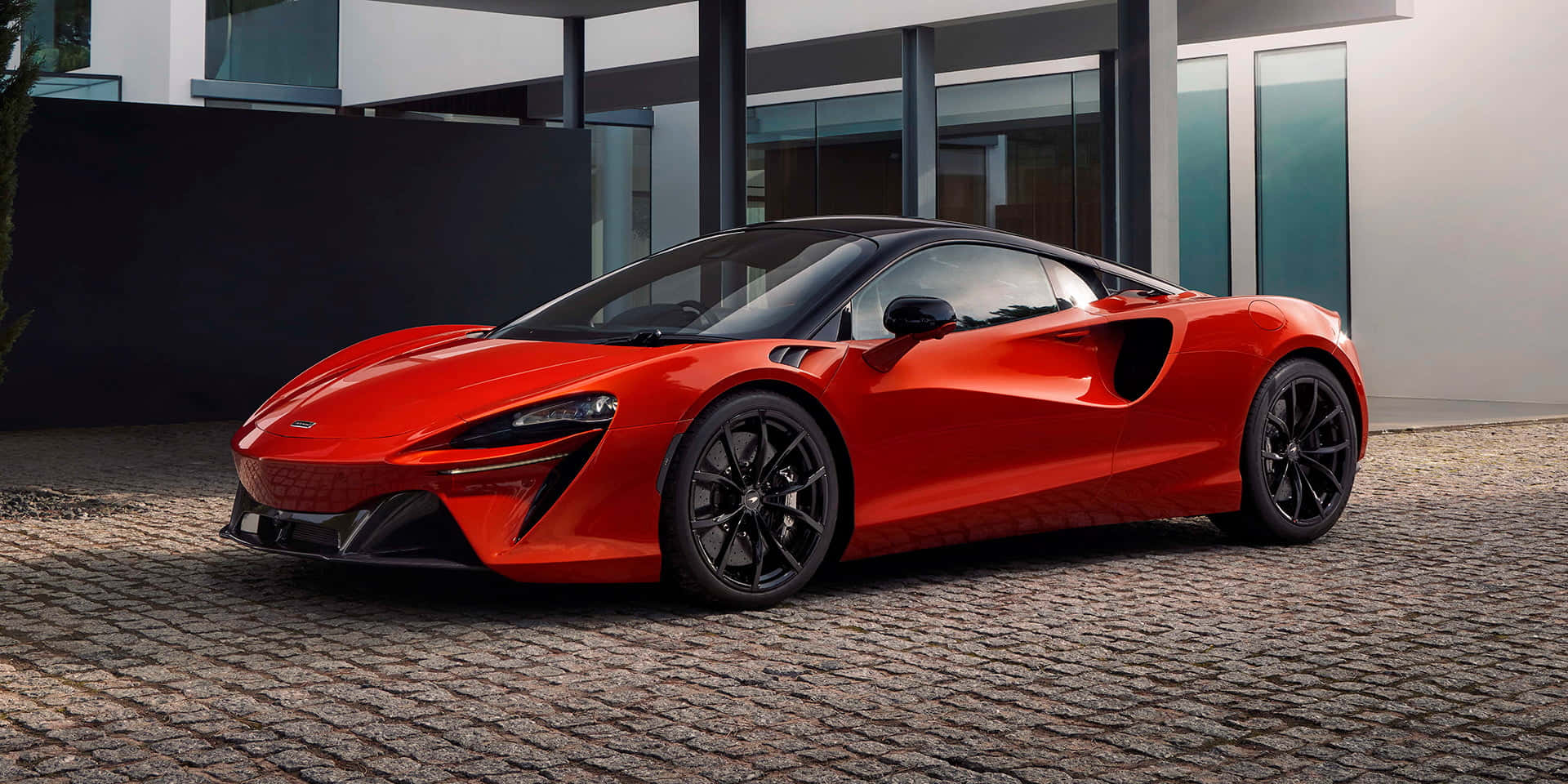 Get ready to drive in style with a McLaren