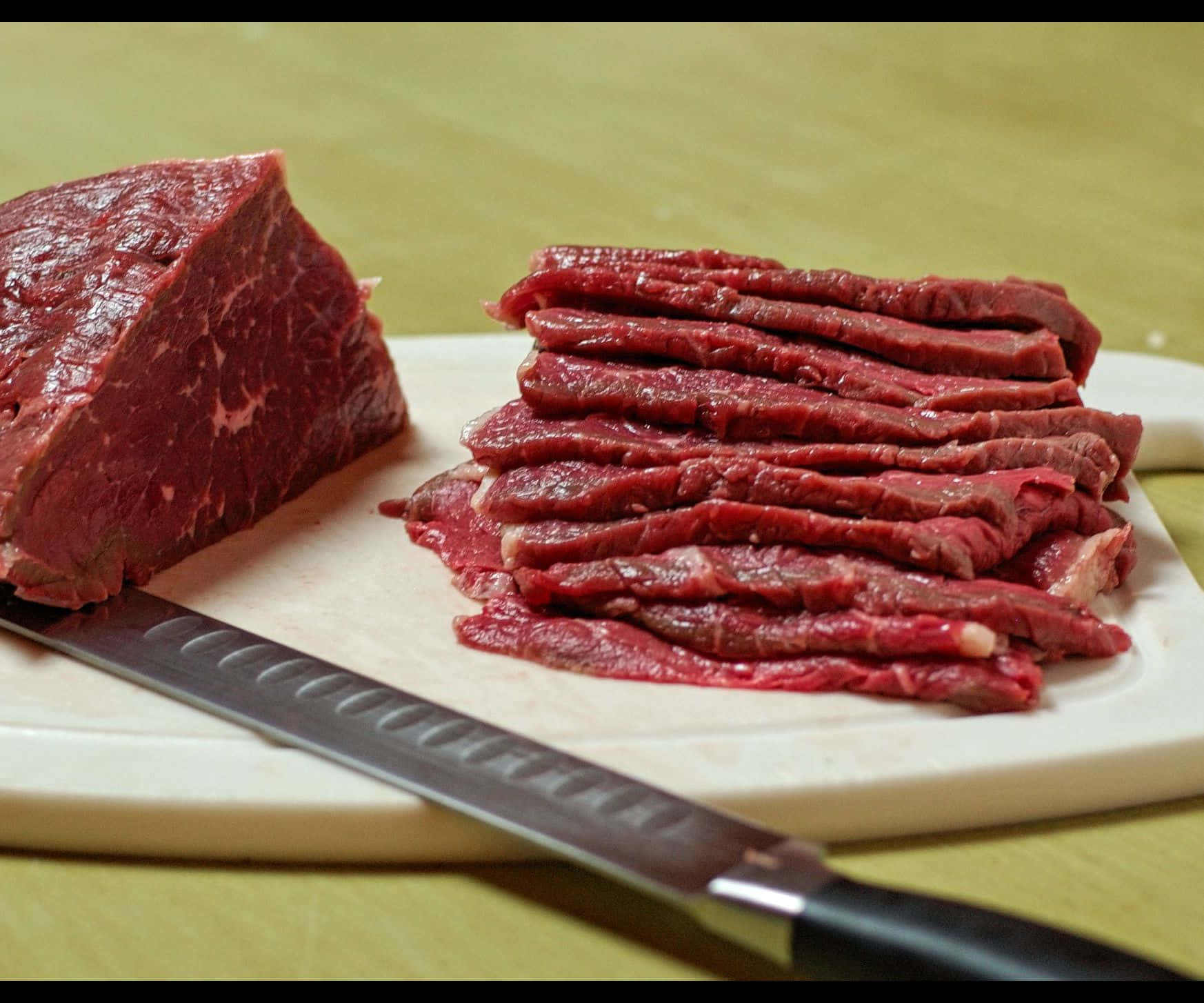 К чему снится сырое мясо с кровью. Мясо. Сырое мясо. Кусок сырого мяса. Слайс мяса.